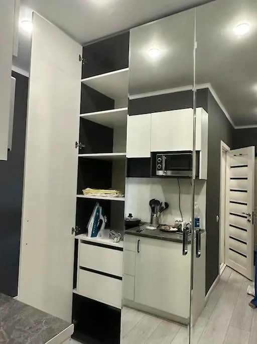 Modern Studio With Ikea Decor Almaty 0*,  Kazachstán
